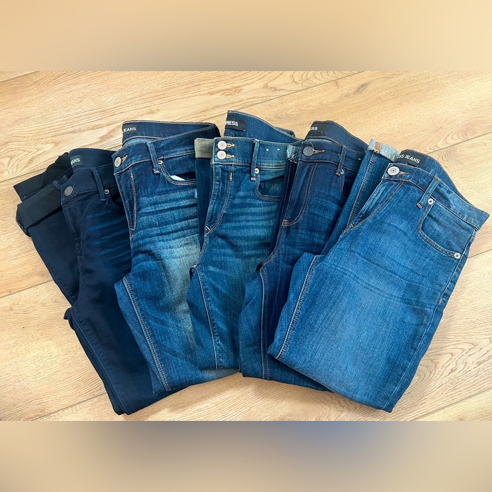 5 pairs of Express size 8 jeans